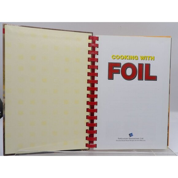 Favorite Brand Name Cooking With Foil Cookbook By Publications International 224 - Picture 2 of 6